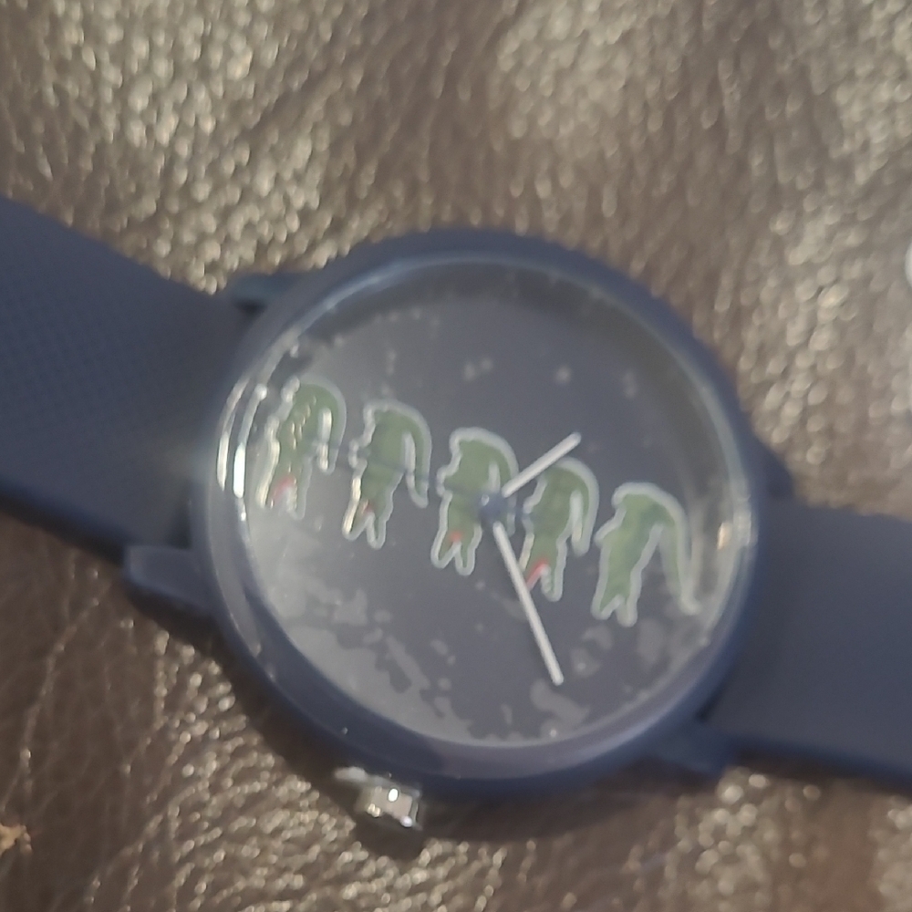 Lacoste Blue Watch with Distinctive Design - Picture 7 of 7